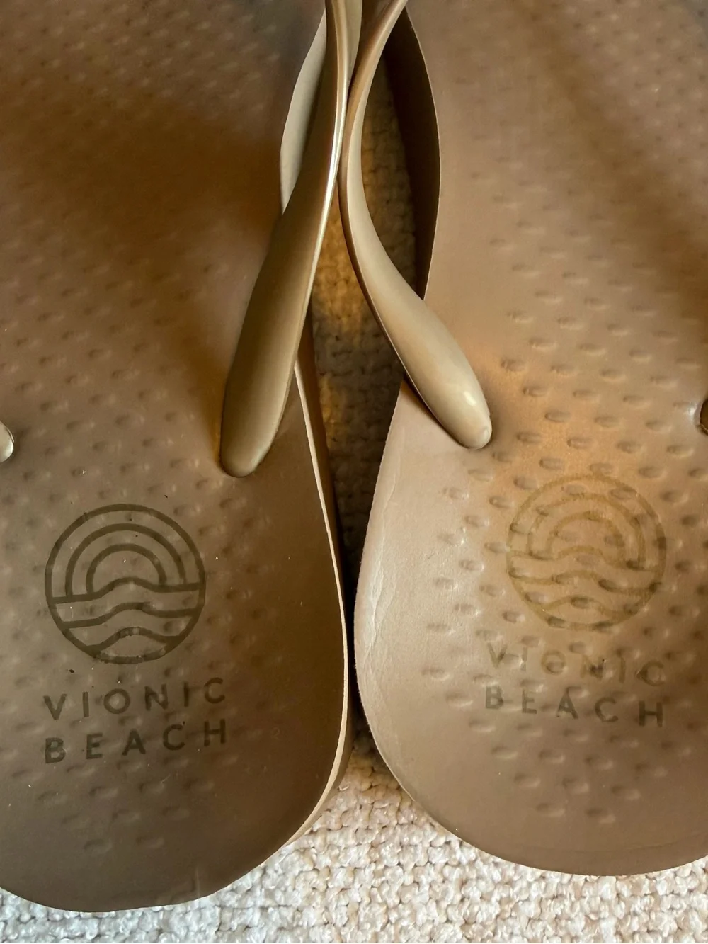 Vionic Beach Women’s Beige Thong Wedge Slip-On Sandals Synthetic Std 7